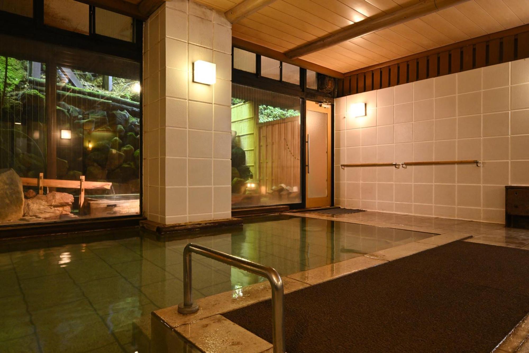 Osakaya Ryokan Kusacu Exteriér fotografie