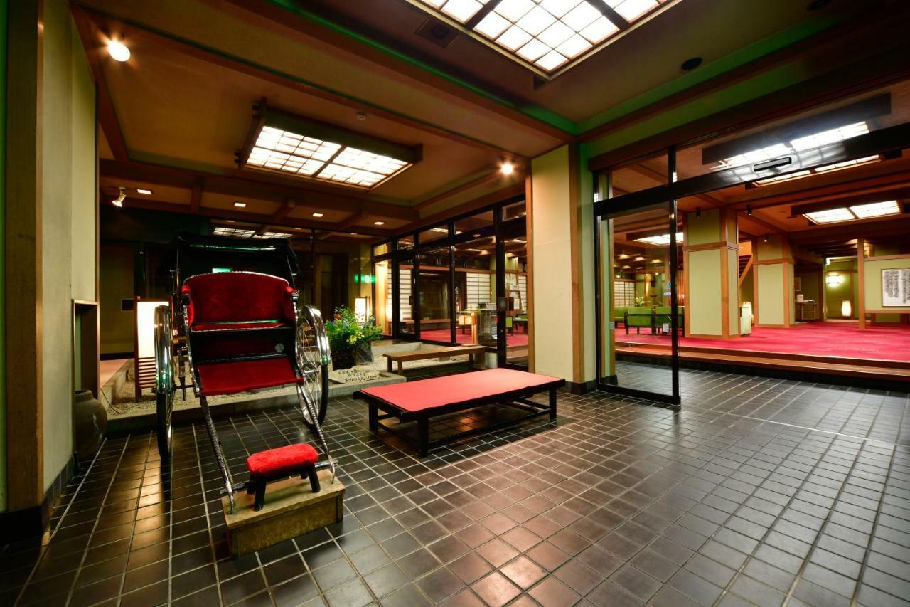 Osakaya Ryokan Kusacu Exteriér fotografie