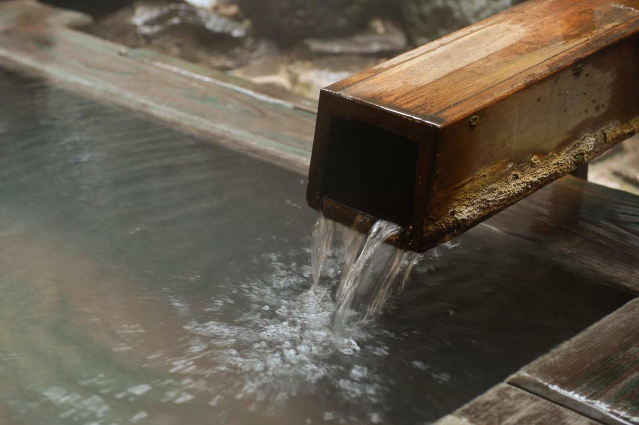 Osakaya Ryokan Kusacu Exteriér fotografie