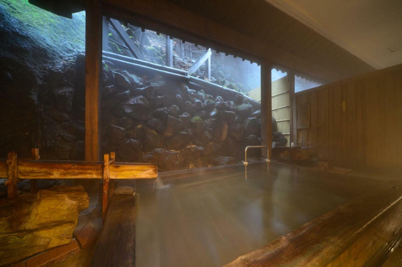 Osakaya Ryokan Kusacu Exteriér fotografie